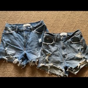 Abercrombie Jean Pair of shorts size 25. High rise mom fit.